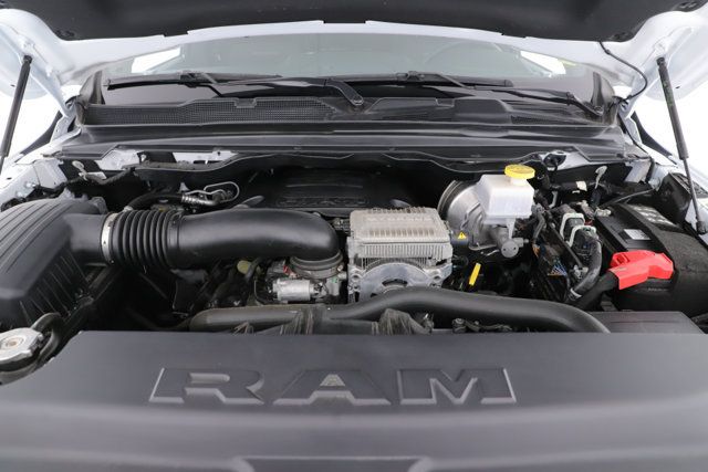 Used 2024 RAM 1500 Laramie AWD/4WD image 16