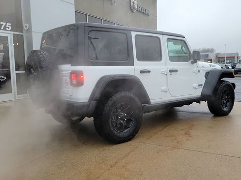 Used 2025 Jeep Wrangler Unlimited Sport S 4xe AWD/4WD image 4