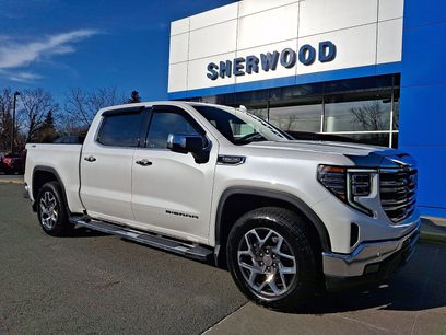 Used 2024 GMC Sierra 1500 SLT w/ SLT Premium Plus Package