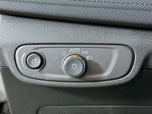 Used 2024 Chevrolet TrailBlazer LT image 16