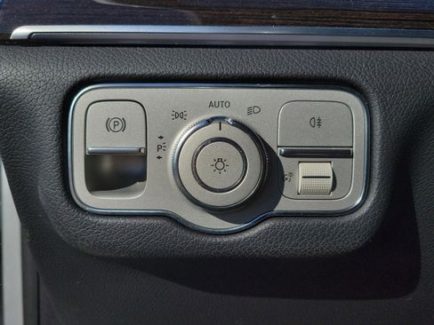 Certified 2020 Mercedes-Benz GLE 350 4MATIC image 19