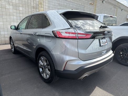 Used 2022 Ford Edge Titanium w/ Equipment Group 301A AWD/4WD image 2