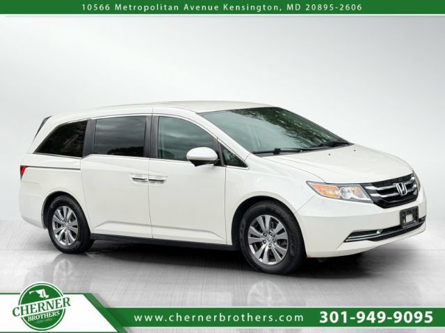 Used 2016 Honda Odyssey SE image 1