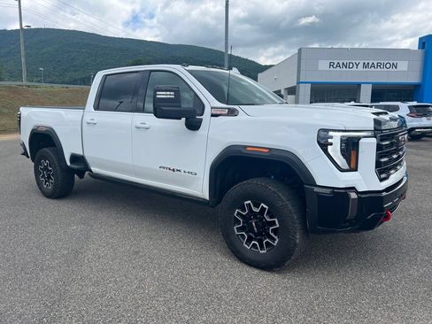 Used 2024 GMC Sierra 2500 AT4X AWD/4WD image 7