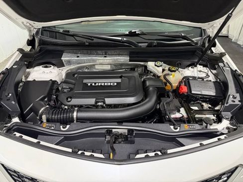 Used 2019 Cadillac XT4 Premium Luxury AWD/4WD image 29