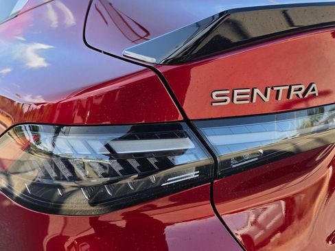 New 2026 Nissan Sentra SR w/ Floor Mat Package FWD image 11