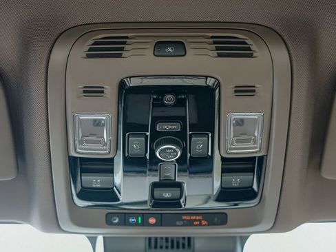 New 2026 GMC Yukon XL Denali w/ Denali Reserve Package AWD/4WD image 23