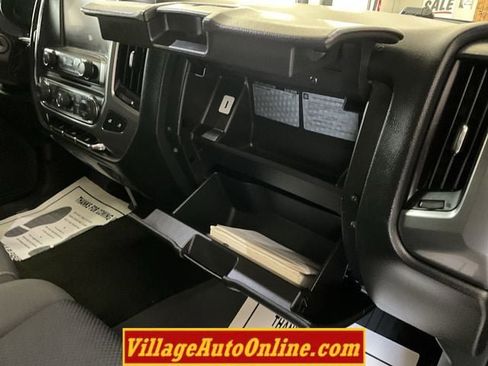 Used 2017 Chevrolet Silverado 1500 LT w/ All Star Edition image 41
