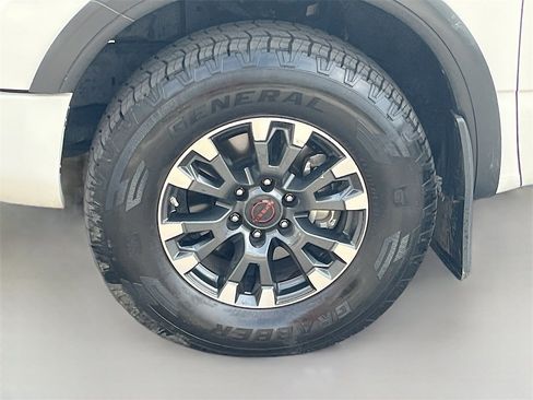 Used 2024 Nissan Titan PRO-4X w/ Off Road Protection Package image 31