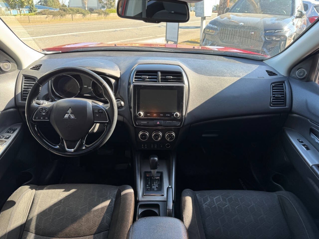 Used 2021 Mitsubishi Outlander Sport SE AWD/4WD image 19