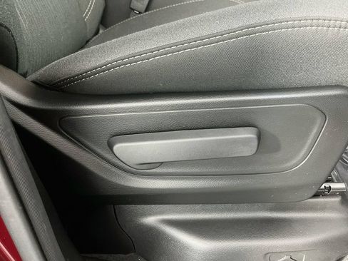 Used 2022 RAM 1500 Big Horn AWD/4WD image 34