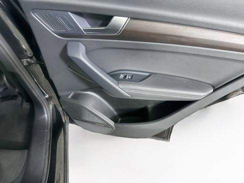 Used 2024 Audi Q5 2.0T Premium Plus image 31