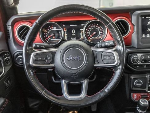 Used 2021 Jeep Wrangler Unlimited Rubicon w/ LED Lighting Group AWD/4WD image 11