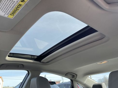 Used 2020 Honda Civic EX-L image 12