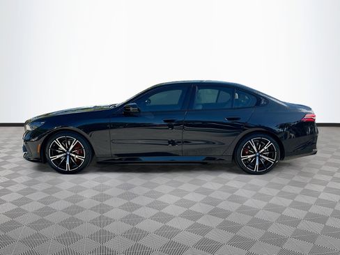 Used 2024 BMW i5 M60 w/ Premium Package image 4