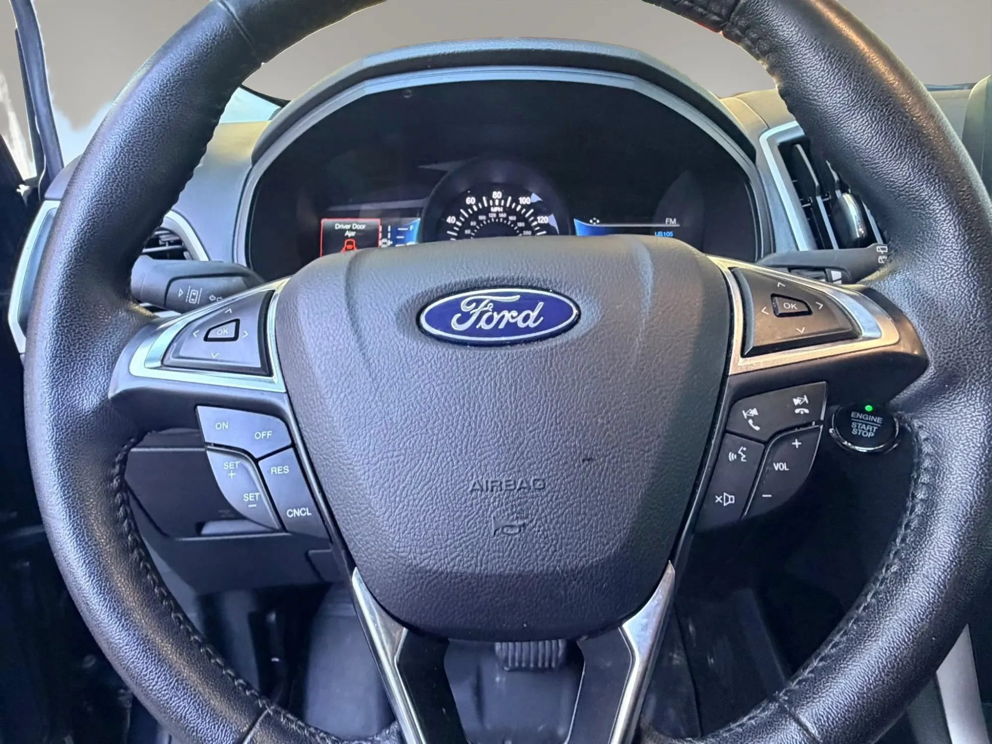 Used 2022 Ford Edge SEL w/ Convenience Package AWD/4WD image 22