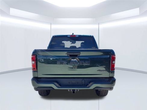 New 2026 RAM 1500 Express AWD/4WD image 21