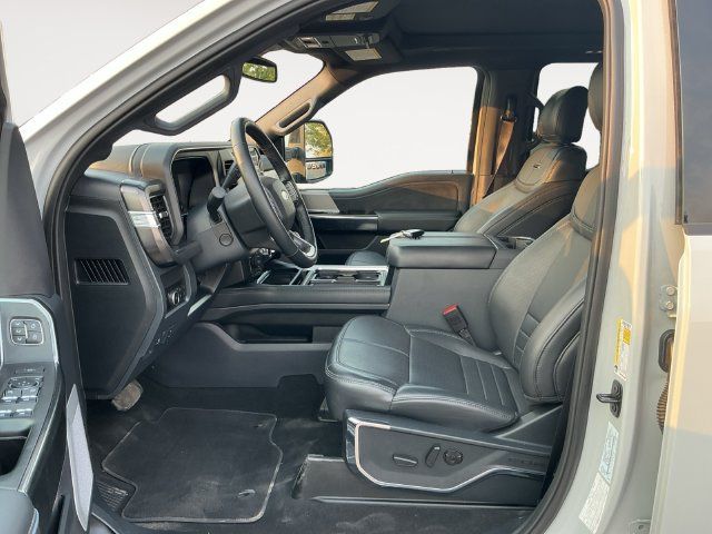 Used 2026 Ford F450 Platinum AWD/4WD image 12