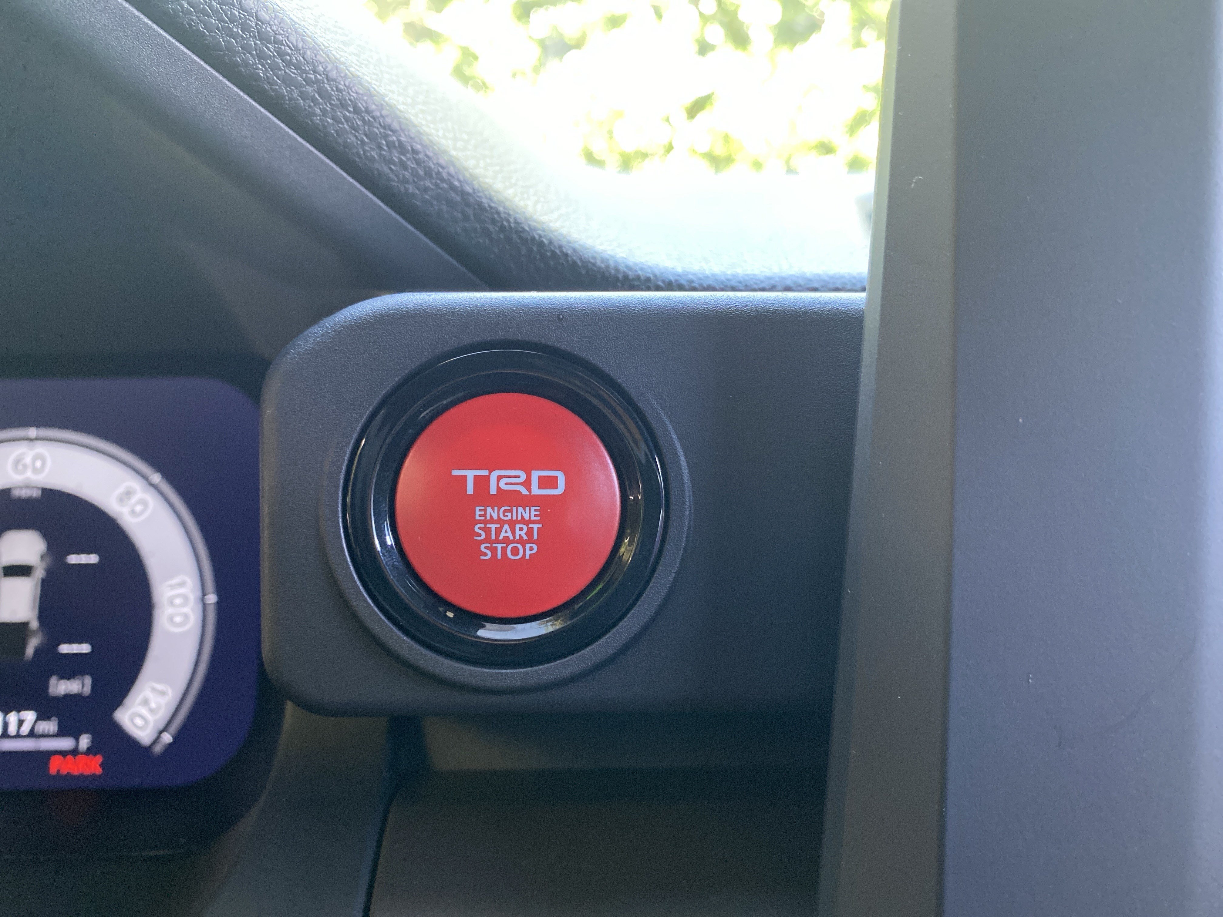 Used 2025 Toyota Tacoma TRD Sport AWD/4WD image 25