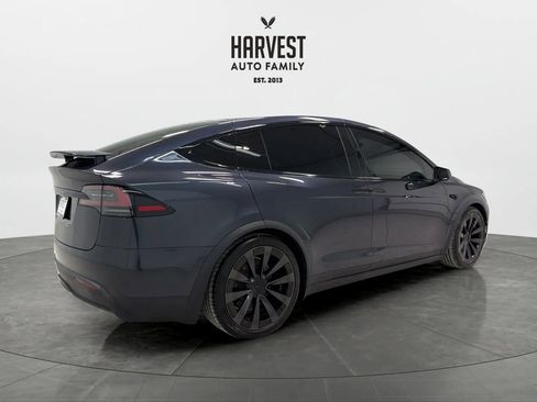 Used 2024 Tesla Model X image 7