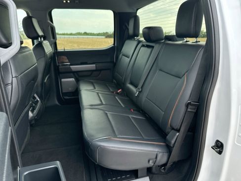 Used 2026 Ford F250 Lariat AWD/4WD image 23