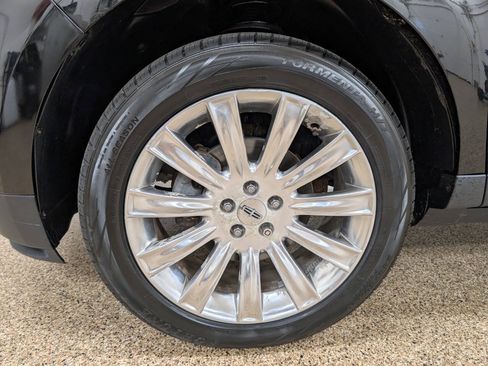 Used 2014 Lincoln MKX AWD w/ Equipment Group 101A image 22