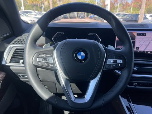 Used 2026 BMW X5 xDrive40i image 18