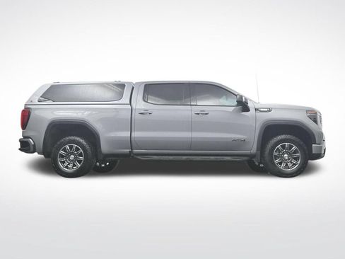 Used 2024 GMC Sierra 1500 AT4 w/ Technology Package AWD/4WD image 40