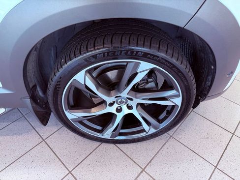 Used 2017 Volvo XC90 T6 Inscription w/ Vision Package image 20