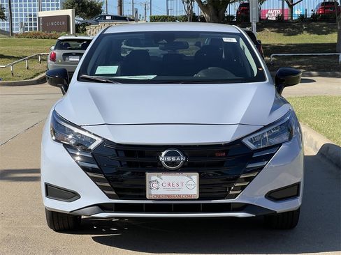 New 2025 Nissan Versa SR w/ Trunk Package image 7