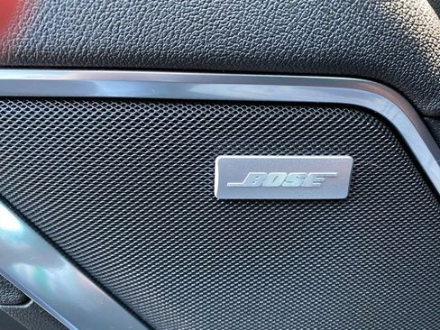 Used 2025 GMC Sierra 1500 SLT w/ SLT Premium Plus Package AWD/4WD image 16