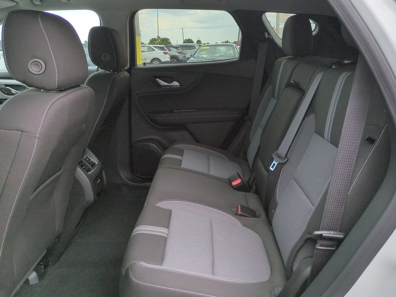 New 2025 Chevrolet Blazer LT w/ Convenience Package FWD image 13