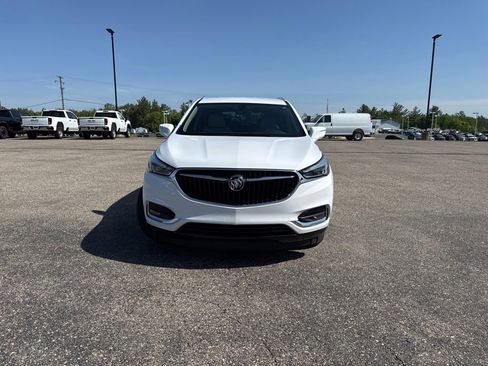 Used 2019 Buick Enclave Essence FWD image 9