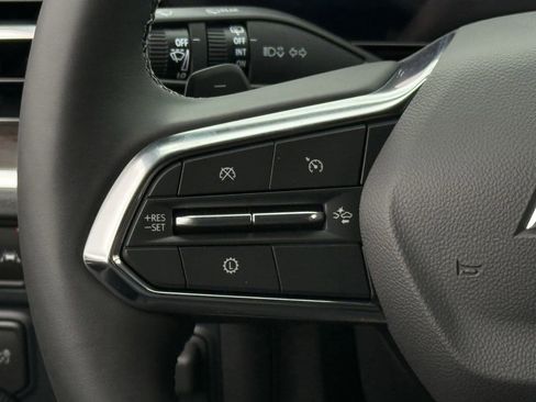 New 2026 Chevrolet Suburban Z71 w/ Z71 Off-Road Package image 13