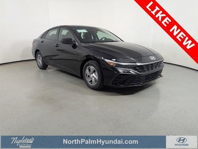 Certified 2025 Hyundai Elantra SE