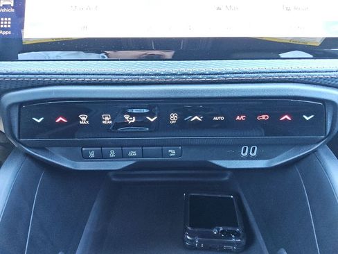 New 2026 Jeep Cherokee Limited AWD/4WD image 22