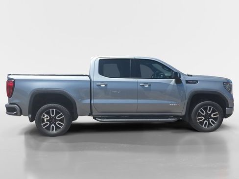 Used 2023 GMC Sierra 1500 AT4 w/ AT4 Premium Package AWD/4WD image 6