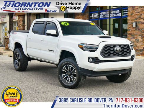 Used 2020 Toyota Tacoma TRD Sport w/ Technology Package image 1