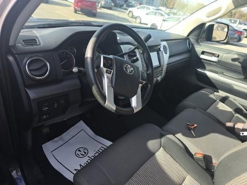 Used 2016 Toyota Tundra SR5 image 6