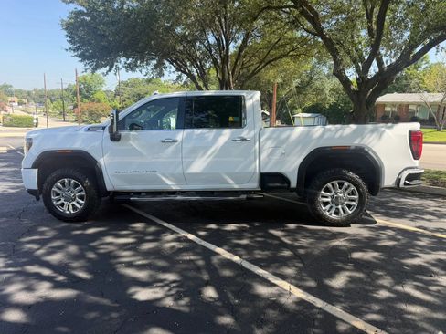 Used 2023 GMC Sierra 2500 Denali w/ Technology Package AWD/4WD image 8