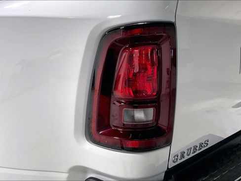 Used 2026 RAM 3500 Tradesman AWD/4WD image 38
