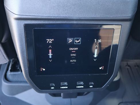 New 2026 GMC Yukon XL Denali Ultimate w/ LPO, Illumination Package AWD/4WD image 27