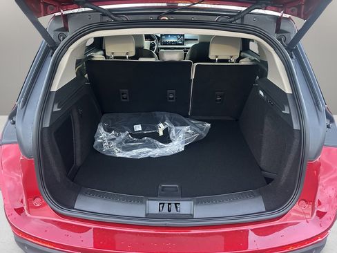 New 2026 Lincoln Corsair Premiere image 7