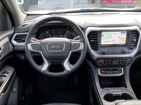 Certified 2023 GMC Acadia SLT image 7