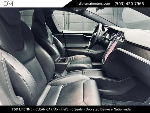 Used 2019 Tesla Model S Performance AWD/4WD image 21