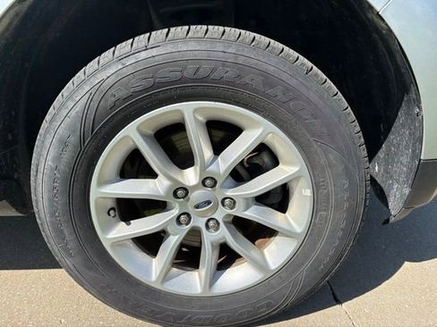 Used 2014 Ford Edge SE FWD image 7