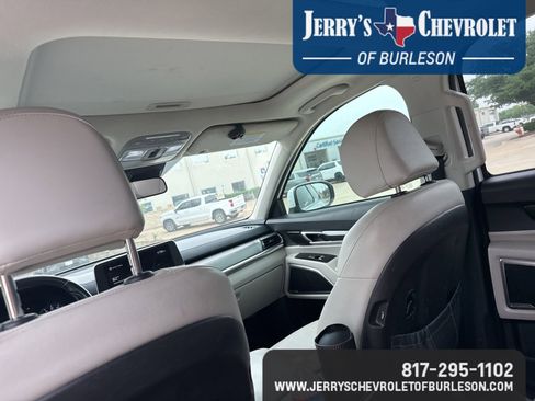 Used 2022 Kia Telluride S FWD image 13