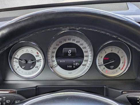 Used 2015 Mercedes-Benz GLK 350 4MATIC image 11