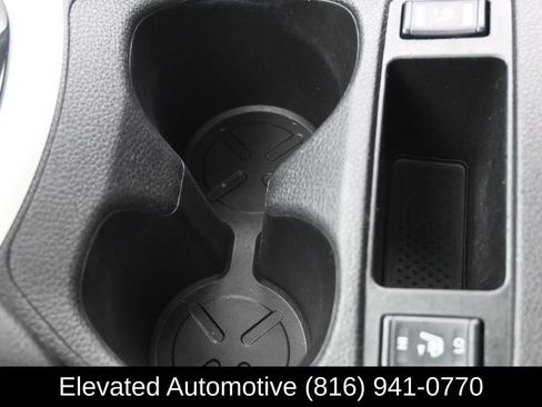 Used 2015 Nissan Rogue SL w/ SL Premium Package AWD/4WD image 22