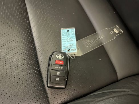 Used 2024 Toyota Tundra Platinum image 80